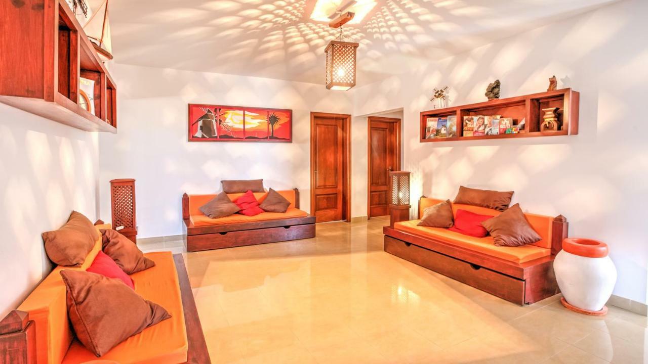 Villa La Senda Del Majorero Antigua  Exterior photo